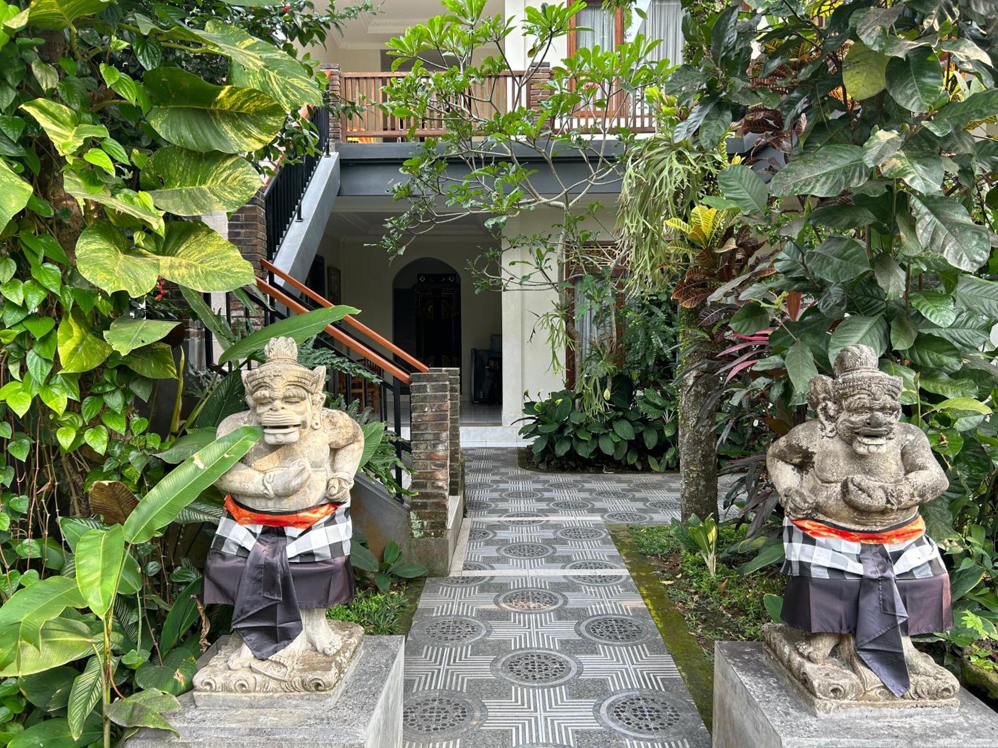 Balimas Guest House Ubud Extérieur photo